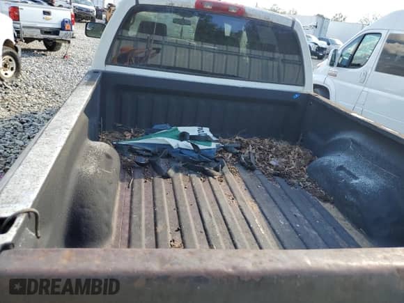 2006 Dodge 2500 SLT with VIN 3D7KS29C76G173908, listed as a Copart auction lot 82585225 with 402,186 mi miles and Clean title. Bid and sale history available at DreamBid. Image 6.