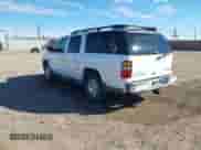 2005 Chevrolet Suburban LT z VIN 3GNEC16Z95G288863, wystawiony jako IAAI lot #41653675 z przebiegiem 309 977 mil mil oraz . Historia ofert i sprzedaży dostępna na DreamBid. Obrazek 3.