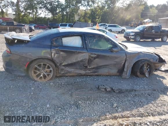 2022 Dodge Charger GT с VIN 2C3CDXHG5NH106074, выставлен на аукционе IAAI как лот 43199028 с пробегом 101 143 миль миль и . История ставок и продаж доступна на DreamBid. Изображение 12.