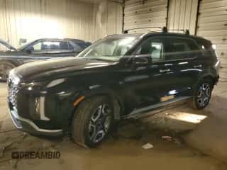 2023 Hyundai Palisade SEL с VIN KM8R4DGE3PU513469, выставлен на аукционе Copart как лот 40023694 с пробегом 17 976 миль миль и . История ставок и продаж доступна на DreamBid. Изображение 1.