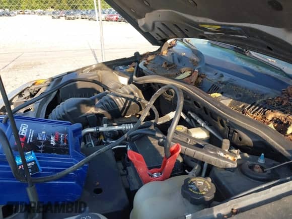 2005 Saturn VUE with VIN 5GZCZ33D45S844622, listed as a IAAI auction lot 42669047 with Not provided miles and . Bid and sale history available at DreamBid. Image 10.