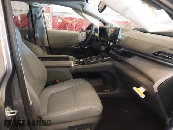 2023 Toyota Sienna Limited с VIN 5TDZSKFC0PS082155, выставлен на аукционе IAAI как лот 41786837 с пробегом 1 923 миль миль и . История ставок и продаж доступна на DreamBid. Изображение 5.