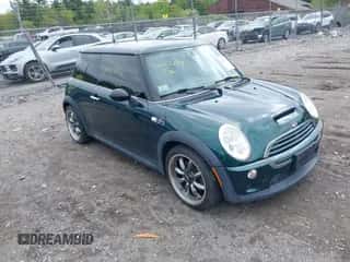 2003 MINI Hardtop S with VIN WMWRE33423TD67347, listed as a IAAI auction lot 42267289 with 79,740 mi miles and . Bid and sale history available at DreamBid. Image 1.