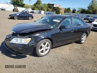 2010 Hyundai Sonata Limited с VIN 5NPEU4AF0AH598325, выставлен на аукционе Copart как лот 84271615 с пробегом 123 342 миль миль и Списание • Salvage title. История ставок и продаж доступна на DreamBid. Изображение 1.
