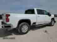 2025 Chevrolet Silverado 2500HD LT z VIN 1GC1KNEY6SF158854, wystawiony jako Copart lot #51279625 z przebiegiem 11 307 mil mil oraz Szkoda całkowita • Salvage title. Historia ofert i sprzedaży dostępna na DreamBid. Obrazek 3.