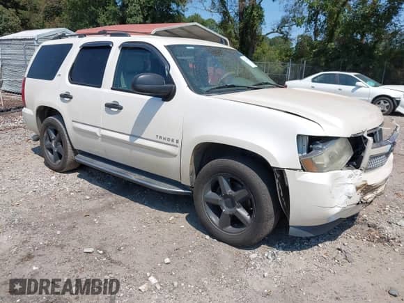 2008 Chevrolet Tahoe 3LT с VIN 1GNFC13048R200512, выставлен на аукционе IAAI как лот 43238953 с пробегом 178 269 миль миль и . История ставок и продаж доступна на DreamBid. Изображение 1.