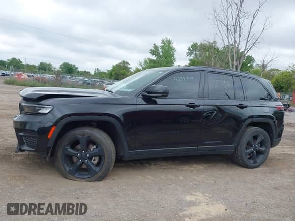2023 Jeep Grand Cherokee Altitude с VIN 1C4RJHAG9PC543905, выставлен на аукционе IAAI как лот 42381448 с пробегом 36 533 миль миль и . История ставок и продаж доступна на DreamBid. Изображение 13.
