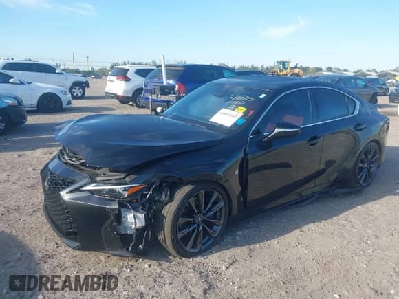 2023 Lexus IS 350 F Sport z VIN JTHGZ1B26P5067657, wystawiony jako IAAI lot #41894342 z przebiegiem 30 402 mil mil oraz . Historia ofert i sprzedaży dostępna na DreamBid. Obrazek 2.