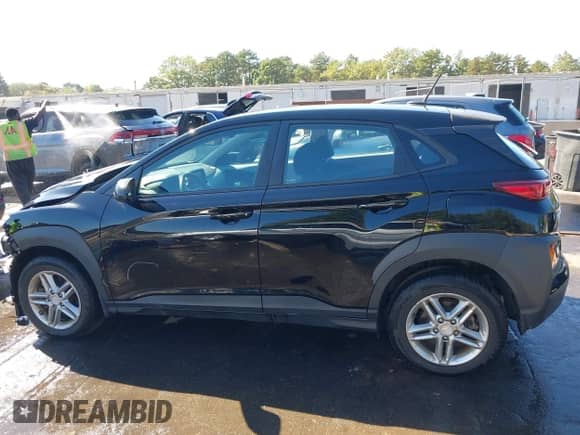 2019 Hyundai Kona SE с VIN KM8K1CAA8KU277890, выставлен на аукционе IAAI как лот 43339280 с пробегом 54 230 миль миль и . История ставок и продаж доступна на DreamBid. Изображение 15.