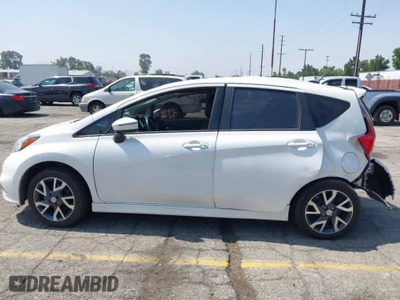 2015 Nissan Note S Plus с VIN 3N1CE2CPXFL428515, выставлен на аукционе IAAI как лот 42581906 с пробегом 66 093 миль миль и . История ставок и продаж доступна на DreamBid. Изображение 15.