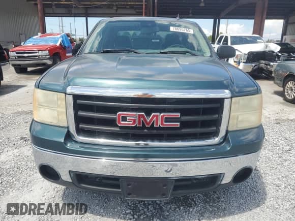 2007 GMC Sierra 1500 SLE1 z VIN 2GTEC13C571722619, wystawiony jako Copart lot #70695765 z przebiegiem 141 826 mil mil oraz Szkoda całkowita • Salvage title. Historia ofert i sprzedaży dostępna na DreamBid. Obrazek 5.