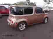 2011 Nissan Cube S z VIN JN8AZ2KR8BT200163, wystawiony jako IAAI lot #42898742 z przebiegiem 224 728 mil mil oraz . Historia ofert i sprzedaży dostępna na DreamBid. Obrazek 4.