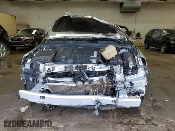 2020 Chevrolet Impala LT with VIN 2G11Z5S35L9104467, listed as a Copart auction lot 84211175 with Not provided miles and Non repairable. Bid and sale history available at DreamBid. Image 5.