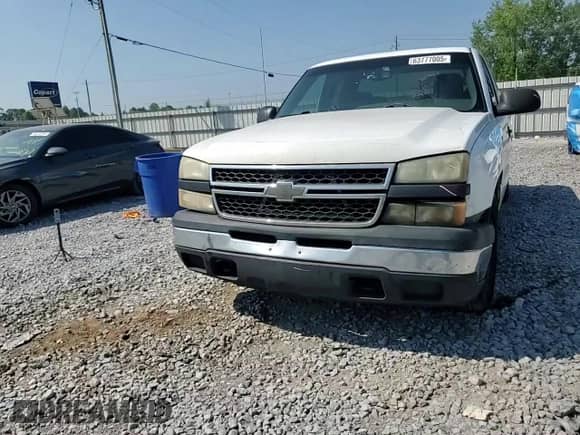 2006 Chevrolet Silverado 1500 Work Truck with VIN 1GCEC19V86Z205927, listed as a Copart auction lot 63777005 with 389,264 mi miles and Salvage title. Bid and sale history available at DreamBid. Image 13.