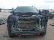 2021 Chevrolet Tahoe Z71 с VIN 1GNSKPKD6MR113116, выставлен на аукционе IAAI как лот 42304252 с пробегом 128 199 миль миль и . История ставок и продаж доступна на DreamBid. Изображение 13.