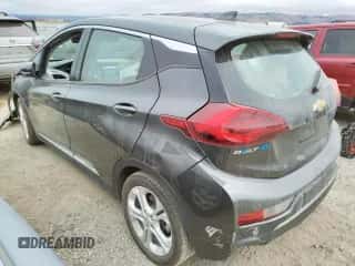 2020 Chevrolet Bolt EV LT z VIN 1G1FY6S06L4149554, wystawiony jako Copart lot #62997903 z przebiegiem Nie podano mil oraz . Historia ofert i sprzedaży dostępna na DreamBid. Obrazek 2.