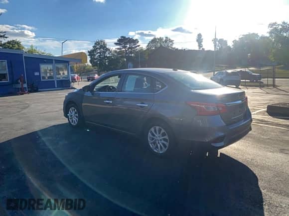 2019 Nissan Sentra SV с VIN 3N1AB7AP3KY416445, выставлен на аукционе Copart как лот 86888525 с пробегом 133 166 миль миль и Чистый • Clean title. История ставок и продаж доступна на DreamBid. Изображение 3.