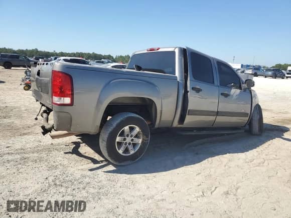 2007 GMC Sierra 1500 SLE2 with VIN 2GTFC13Y171614207, listed as a Copart auction lot 77848514 with Not provided miles and Salvage title. Bid and sale history available at DreamBid. Image 3.