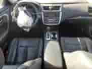 2016 Nissan Altima SL z VIN 1N4AL3AP3GC259038, wystawiony jako Copart lot #85894085 z przebiegiem 106 971 mil mil oraz Szkoda całkowita • Salvage title. Historia ofert i sprzedaży dostępna na DreamBid. Obrazek 8.