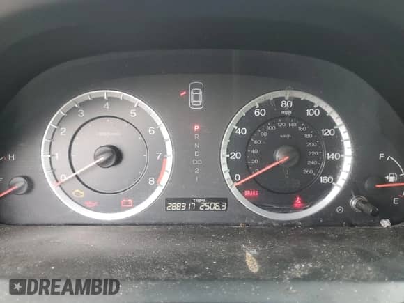 2010 Honda Accord EX-L with VIN 1HGCP2F88AA140425, listed as a Copart auction lot 51473595 with 288,317 mi miles and Clean title. Bid and sale history available at DreamBid. Image 9.