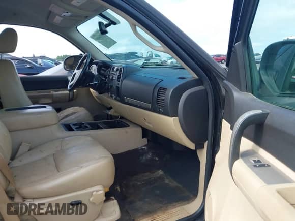 2007 GMC Sierra 1500 SLE2 с VIN 2GTEK19J671627205, выставлен на аукционе IAAI как лот 43016415 с пробегом 166 335 миль миль и . История ставок и продаж доступна на DreamBid. Изображение 5.