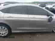 2015 Chrysler 200 LX with VIN 1C3CCCFB3FN588782, listed as a IAAI auction lot 43063716 with 190,669 mi miles and . Bid and sale history available at DreamBid. Image 13.