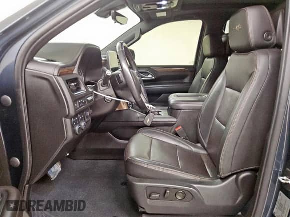 2021 Chevrolet Tahoe High Country с VIN 1GNSKTKL0MR164272, выставлен на аукционе Copart как лот 70520105 с пробегом 73 652 миль миль и Чистый • Clean title. История ставок и продаж доступна на DreamBid. Изображение 7.