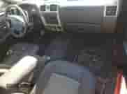 2010 Chevrolet Colorado z VIN 1GCHTBDE3A8112600, wystawiony jako Copart lot #50621195 z przebiegiem 58 084 mil mil oraz Czysty tytuł • Clean title. Historia ofert i sprzedaży dostępna na DreamBid. Obrazek 8.