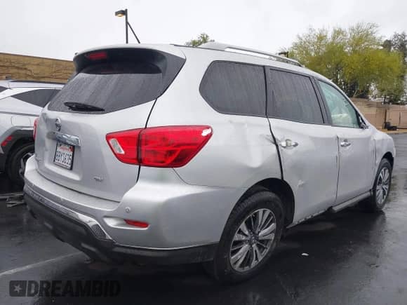 2018 Nissan Pathfinder SL with VIN 5N1DR2MN9JC635058, listed as a IAAI auction lot 42168752 with 57,856 mi miles and . Bid and sale history available at DreamBid. Image 4.