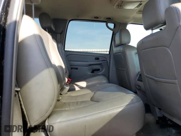 2006 Chevrolet Suburban Z71 с VIN 3GNFK16ZX6G118360, выставлен на аукционе Copart как лот 54890015 с пробегом 170 171 миль миль и Чистый • Clean title. История ставок и продаж доступна на DreamBid. Изображение 11.
