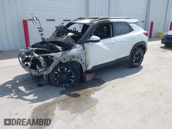 2021 Chevrolet TrailBlazer LT с VIN KL79MPSL1MB140335, выставлен на аукционе IAAI как лот 42285791 с пробегом Не указан миль и . История ставок и продаж доступна на DreamBid. Изображение 2.