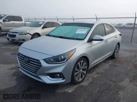 2018 Hyundai Accent Limited с VIN 3KPC34A35JE020712, выставлен на аукционе IAAI как лот 42000295 с пробегом 101 956 миль миль и . История ставок и продаж доступна на DreamBid. Изображение 17.