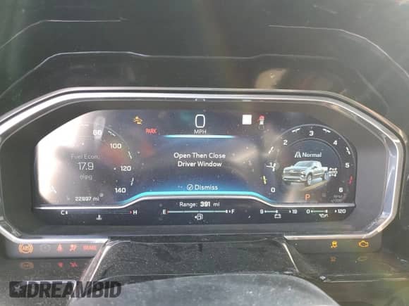 2022 Chevrolet Silverado 1500 RST z VIN 1GCUDEET9NZ568868, wystawiony jako Copart lot #41920785 z przebiegiem 22 897 mil mil oraz Szkoda całkowita • Salvage title. Historia ofert i sprzedaży dostępna na DreamBid. Obrazek 9.