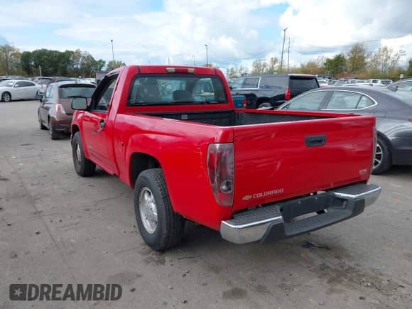 2004 Chevrolet Colorado Z85 with VIN 1GCCS148X48140044, listed as a IAAI auction lot 43543770 with 114,633 mi miles and . Bid and sale history available at DreamBid. Image 3.