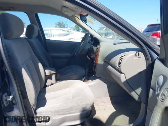 2001 Saturn LS with VIN 1G8JU52FX1Y529010, listed as a IAAI auction lot 43339959 with 231,767 mi miles and . Bid and sale history available at DreamBid. Image 5.