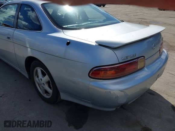 1998 Lexus SC 300 с VIN JT8CD32Z6W1003467, выставлен на аукционе IAAI как лот 43518180 с пробегом 234 679 миль миль и . История ставок и продаж доступна на DreamBid. Изображение 6.