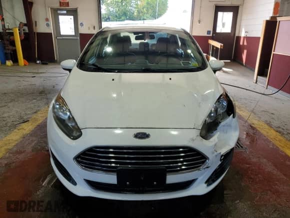 2018 Ford Fiesta S with VIN 3FADP4AJ2JM124450, listed as a Copart auction lot 84459605 with 122,247 mi miles and Clean title. Bid and sale history available at DreamBid. Image 5.