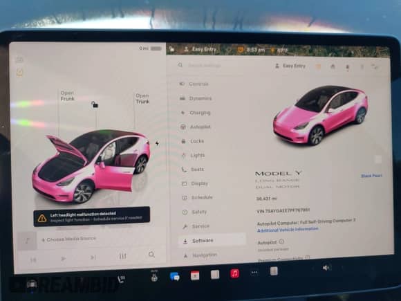 2023 Tesla Model Y Long Range z VIN 7SAYGAEE7PF767951, wystawiony jako IAAI lot #43128878 z przebiegiem 36 431 mil mil oraz . Historia ofert i sprzedaży dostępna na DreamBid. Obrazek 7.