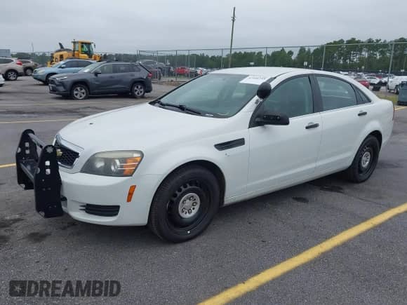 2014 Chevrolet Caprice Police Police with VIN 6G3NS5U25EL950422, listed as a IAAI auction lot 42940733 with 86,456 mi miles and . Bid and sale history available at DreamBid. Image 2.