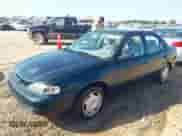 1998 Chevrolet Prizm Lsi z VIN 1Y1SK5281WZ425892, wystawiony jako IAAI lot #42250732 z przebiegiem Nie podano mil oraz . Historia ofert i sprzedaży dostępna na DreamBid. Obrazek 2.