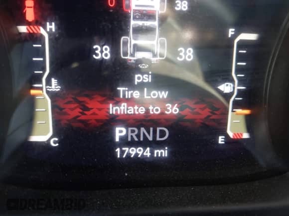 2022 Jeep Wrangler Unlimited Sahara with VIN 1C4HJXEN1NW262546, listed as a IAAI auction lot 41975925 with 17,994 mi miles and . Bid and sale history available at DreamBid. Image 16.