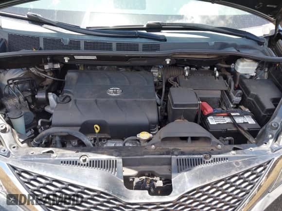 2014 Toyota Sienna SE with VIN 5TDXK3DC4ES429371, listed as a IAAI auction lot 42832556 with 51,702 mi miles and . Bid and sale history available at DreamBid. Image 10.