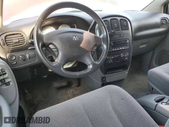 2006 Dodge Caravan SXT with VIN 1D4GP45R76B758281, listed as a Copart auction lot 66809645 with 205,112 mi miles and Salvage title. Bid and sale history available at DreamBid. Image 8.