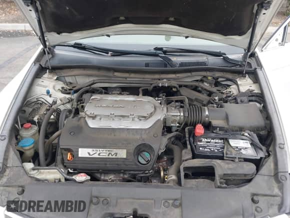 2010 Honda Accord EX z VIN 5KBCP3F77AB008261, wystawiony jako IAAI lot #42554430 z przebiegiem 124 936 mil mil oraz . Historia ofert i sprzedaży dostępna na DreamBid. Obrazek 10.