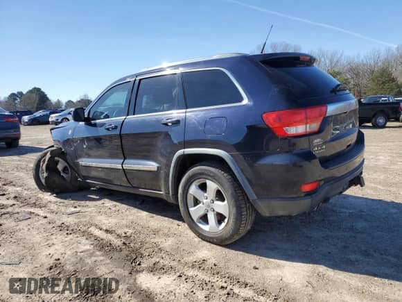 2011 Jeep Grand Cherokee 70th Anniversary z VIN 1J4RR4GT3BC522640, wystawiony jako Copart lot #45431035 z przebiegiem 96 574 mil mil oraz Szkoda całkowita • Salvage title. Historia ofert i sprzedaży dostępna na DreamBid. Obrazek 2.