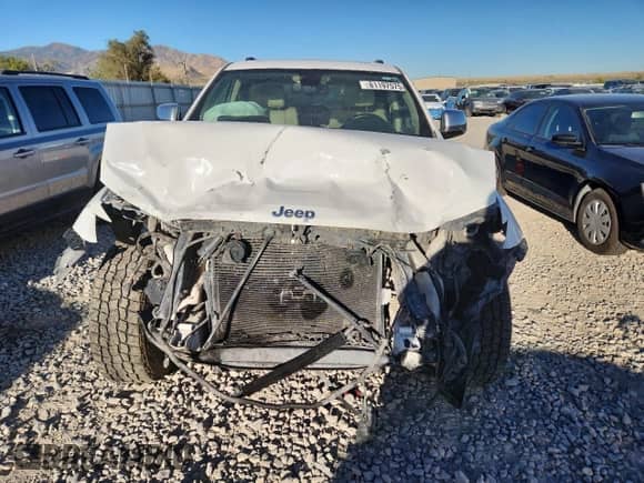 2014 Jeep Grand Cherokee Limited с VIN 1C4RJFBT3EC162600, выставлен на аукционе Copart как лот 81197575 с пробегом 152 703 миль миль и Списание • Salvage title. История ставок и продаж доступна на DreamBid. Изображение 5.