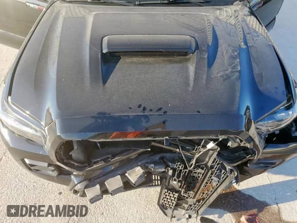 2018 Toyota Tacoma TRD Pro с VIN 5TFCZ5AN0JX156137, выставлен на аукционе Copart как лот 81966775 с пробегом 90 905 миль миль и Списание • Salvage title. История ставок и продаж доступна на DreamBid. Изображение 11.