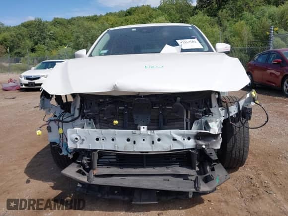 2022 Mazda CX-5 S Select z VIN JM3KFBBM5N0598278, wystawiony jako IAAI lot #42967602 z przebiegiem 26 412 mil mil oraz . Historia ofert i sprzedaży dostępna na DreamBid. Obrazek 6.