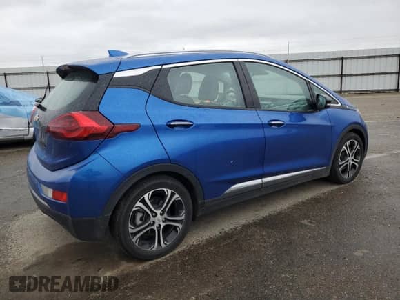 2020 Chevrolet Bolt EV Premier z VIN 1G1FZ6S04L4123662, wystawiony jako Copart lot #43017423 z przebiegiem 42 121 mil mil oraz . Historia ofert i sprzedaży dostępna na DreamBid. Obrazek 3.