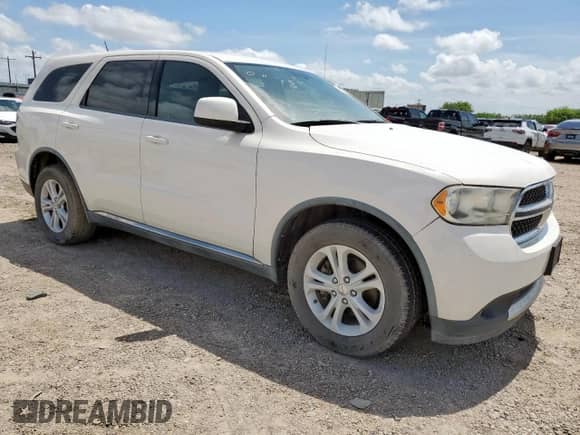 2011 Dodge Durango Express with VIN 1D4RD2GG0BC708635, listed as a Copart auction lot 63218355 with 147,479 mi miles and Salvage title. Bid and sale history available at DreamBid. Image 4.
